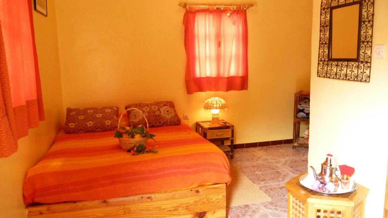 Defat Kasbah Hotel Ait Benhaddou Cameră foto